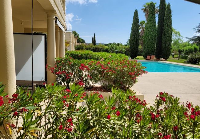 Apartment in Grimaud - L'ESCAL Apartment in Grimaud - L'ESCAL