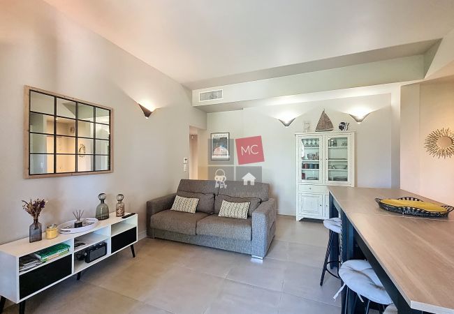 Apartment in Grimaud - L'ESCAL Apartment in Grimaud - L'ESCAL