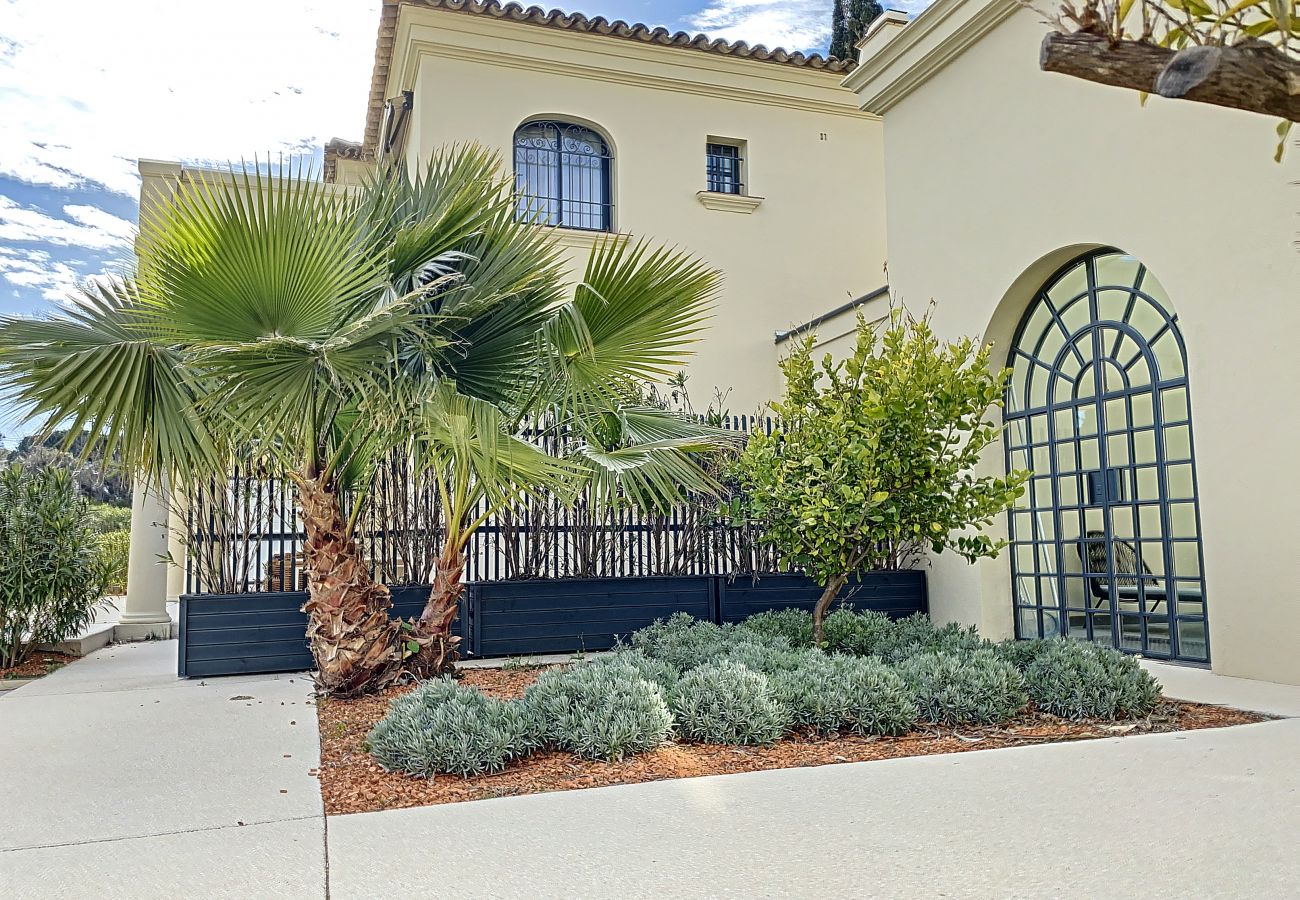 Apartment in Grimaud - L'ESCAL