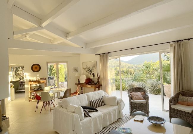 Villa in Le Plan-de-la-Tour - VILLA LA VERMENTINE AVEC PISCINE PRIVÉE DANS HAMEA Villa in Le Plan-de-la-Tour - VILLA LA VERMENTINE AVEC PISCINE PRIVÉE DANS HAMEA