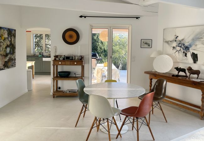 Villa in Le Plan-de-la-Tour - VILLA LA VERMENTINE AVEC PISCINE PRIVÉE DANS HAMEA Villa in Le Plan-de-la-Tour - VILLA LA VERMENTINE AVEC PISCINE PRIVÉE DANS HAMEA