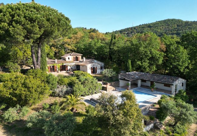 Villa/Dettached house in La Garde-Freinet - VILLA LA SERGERIE DANS LA FORET