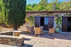 Villa in La Garde-Freinet - VILLA LA SERGERIE DANS LA FORET