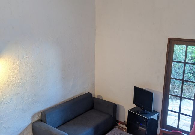 Villa in Roquebrune-sur-Argens - Villa avec vue mer au calme- Le Roitelet Villa in Roquebrune-sur-Argens - Villa avec vue mer au calme- Le Roitelet
