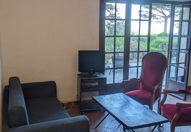 Villa in Roquebrune-sur-Argens - Villa avec vue mer au calme- Le Roitelet Villa in Roquebrune-sur-Argens - Villa avec vue mer au calme- Le Roitelet