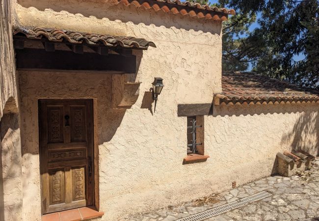 Villa in Roquebrune-sur-Argens - Villa avec vue mer au calme- Le Roitelet Villa in Roquebrune-sur-Argens - Villa avec vue mer au calme- Le Roitelet