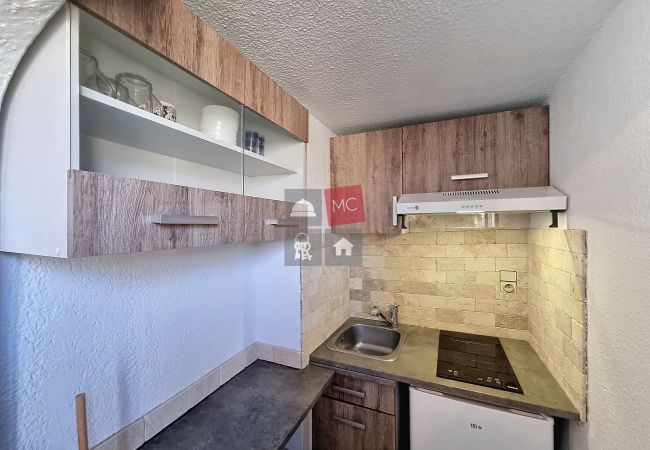 Apartment in Le Plan-de-la-Tour - STUDIO MEZZANINE LE MAS SAINT LAZARRE Apartment in Le Plan-de-la-Tour - STUDIO MEZZANINE LE MAS SAINT LAZARRE