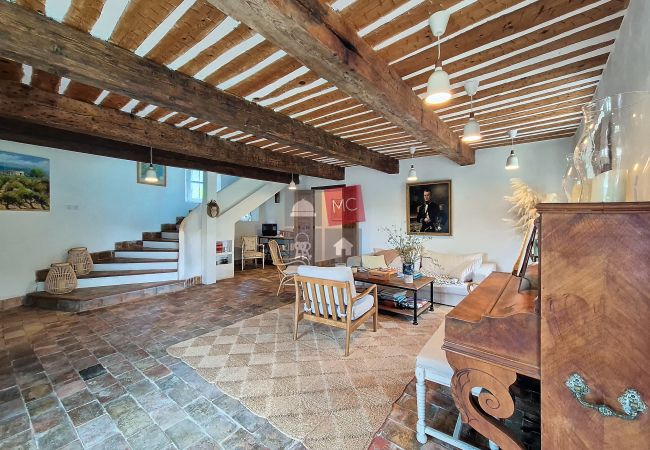 Villa in Le Plan-de-la-Tour - BASTIDE EN PIERRE AVEC PISCINE Villa in Le Plan-de-la-Tour - BASTIDE EN PIERRE AVEC PISCINE