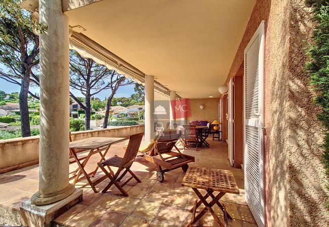 Apartment in Sainte-Maxime - APPARTEMENT LES ARBOUSIERS Apartment in Sainte-Maxime - APPARTEMENT LES ARBOUSIERS