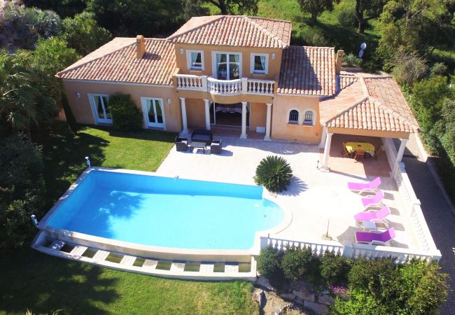 Villa a Sainte-Maxime - VILLA DU GOLF