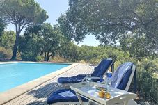 Casa a Le Plan-de-la-Tour - Villa LES CHÊNES-LIÈGE