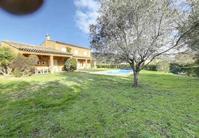 Villa a Le Plan-de-la-Tour - VILLA  AVEC PISCINE LA MANDARINE