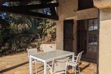 Villa a Roquebrune-sur-Argens - Villa avec vue mer au calme- Le Roitelet