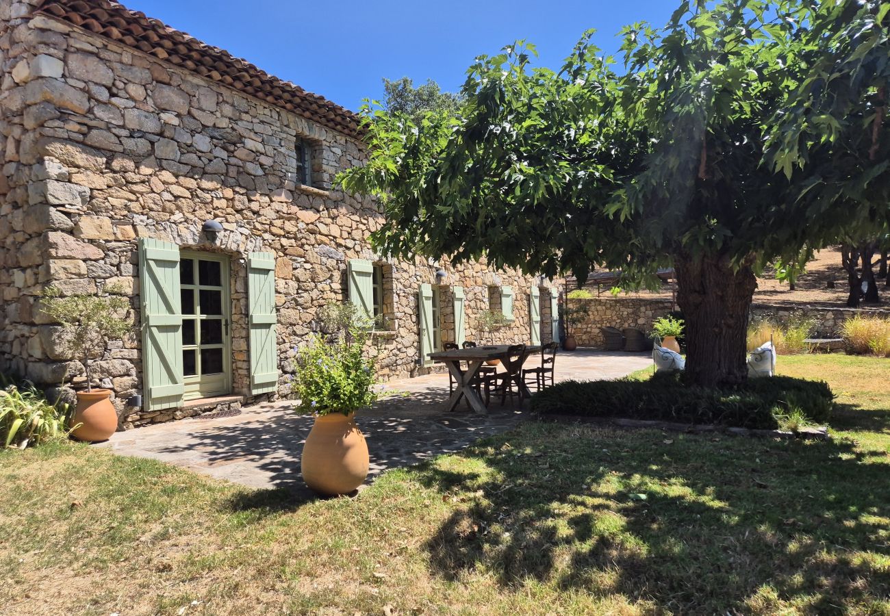 Villa a Le Plan-de-la-Tour - BASTIDE EN PIERRE AVEC PISCINE