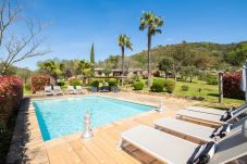 Villa a Sainte-Maxime - VILLA LA BERGERIE AVEC PISCINE