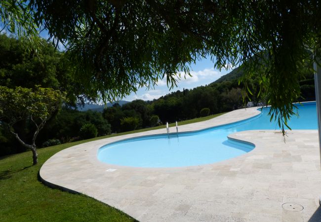 Maison à Le Plan-de-la-Tour - MAZET CORIOLAN DANS RÉSIDENCE PRIVÉE AVEC PISCINE Maison à Le Plan-de-la-Tour - MAZET CORIOLAN DANS RÉSIDENCE PRIVÉE AVEC PISCINE