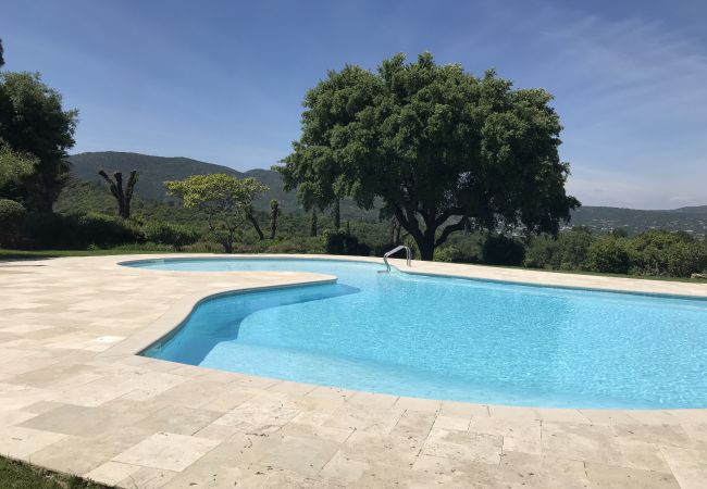 Maison à Le Plan-de-la-Tour - MAZET CORIOLAN DANS RÉSIDENCE PRIVÉE AVEC PISCINE Maison à Le Plan-de-la-Tour - MAZET CORIOLAN DANS RÉSIDENCE PRIVÉE AVEC PISCINE