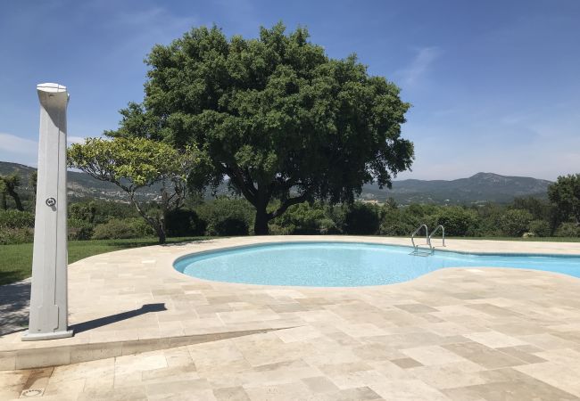 Maison à Le Plan-de-la-Tour - MAZET CORIOLAN DANS RÉSIDENCE PRIVÉE AVEC PISCINE Maison à Le Plan-de-la-Tour - MAZET CORIOLAN DANS RÉSIDENCE PRIVÉE AVEC PISCINE