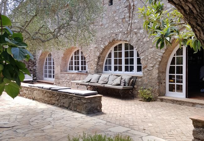 Le Plan-de-la-Tour - Maison