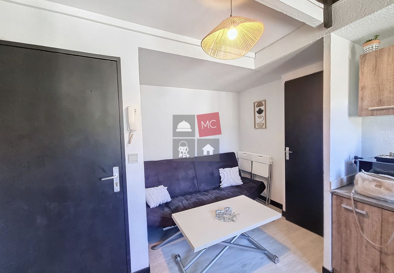 Appartement à Le Plan-de-la-Tour - STUDIO MEZZANINE LE MAS SAINT LAZARRE Appartement à Le Plan-de-la-Tour - STUDIO MEZZANINE LE MAS SAINT LAZARRE