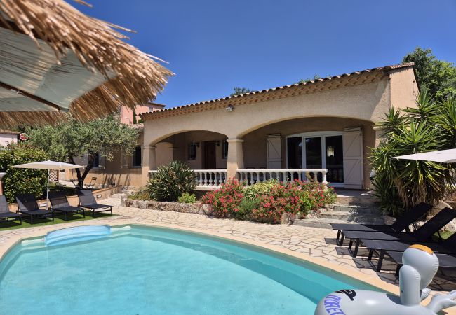 villa à Sainte-Maxime - VILLA MASSILIA AVEC PISCINE PRIVÉE